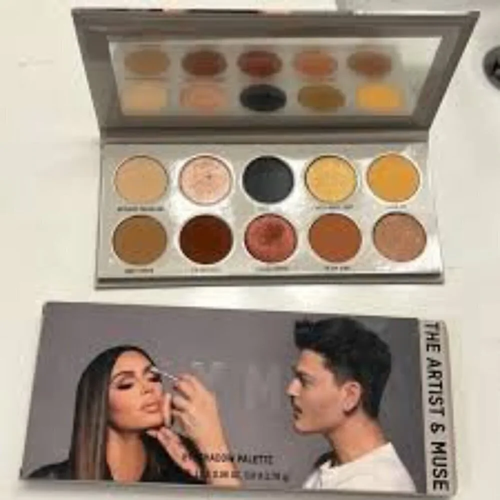 KKWX Mario The Artist & Muse Eyeshadow Pallete New WITHOUT Box